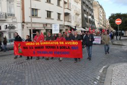 Expressivo desfile de dirigentes e delegados sindicais em Aveiro